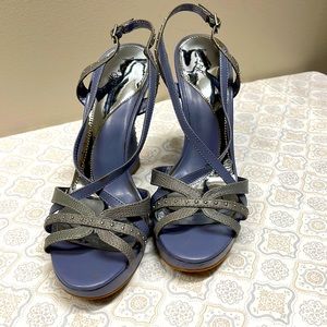 Pedro Wedges! Elegant design